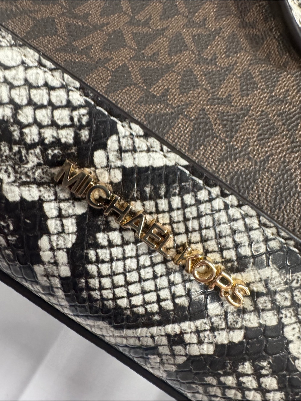 Michael Kors Emilia Large Satchel – New w/ Tags – Brown Signature / Snake Print - Picture 3 of 10